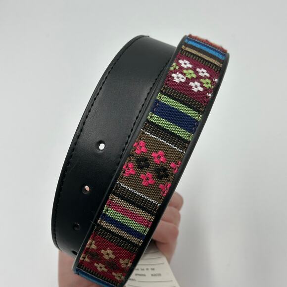 NWT Black Leather Multicolor Cotton Fabric Inlay Silvertone Metal Buckle Belt M - Picture 3 of 12